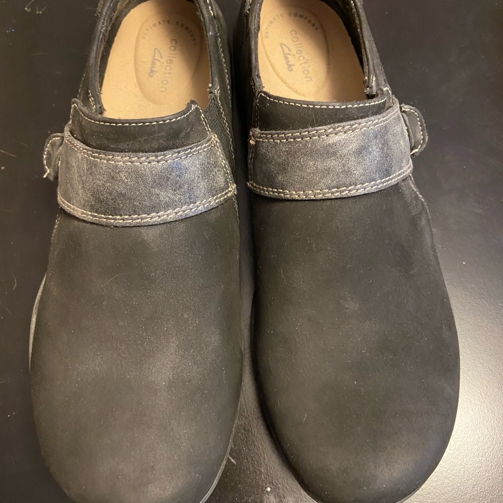 Clarks black shoes.
